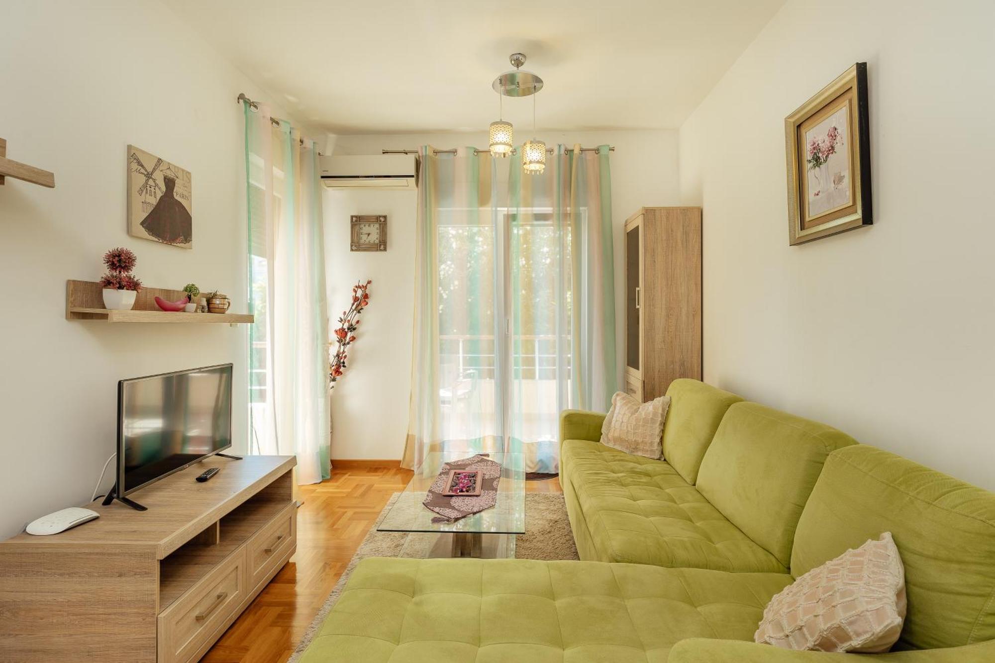 Apartments Rivijera Херцег-Нови Экстерьер фото