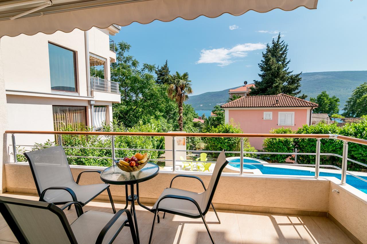 Apartments Rivijera Херцег-Нови Экстерьер фото