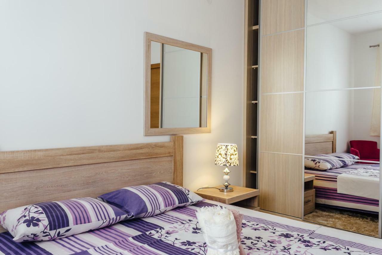 Apartments Rivijera Херцег-Нови Экстерьер фото